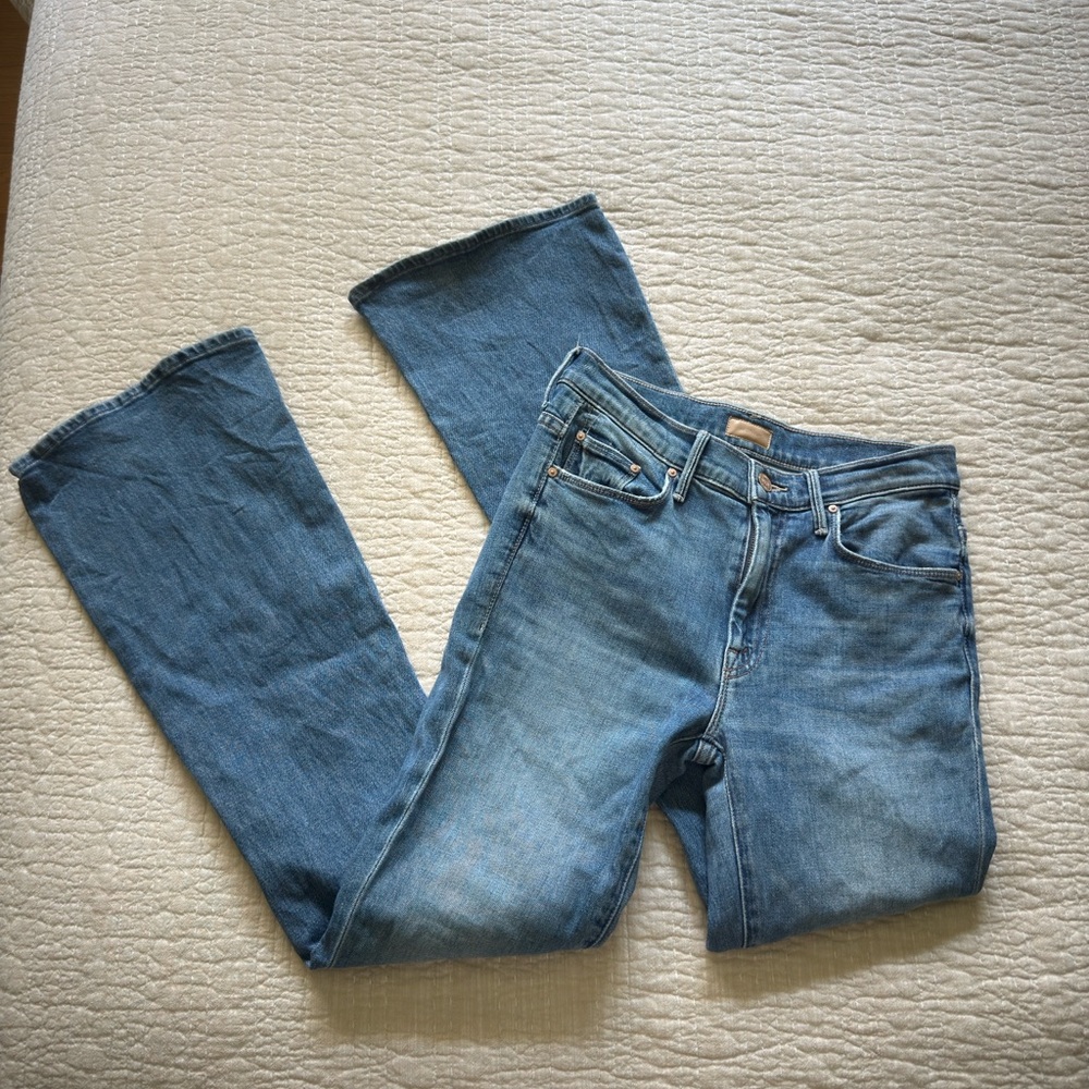 MOTHER Weekender Jeans